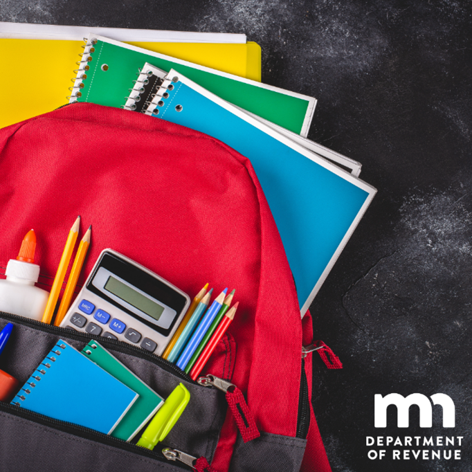 Backpage with school supplies